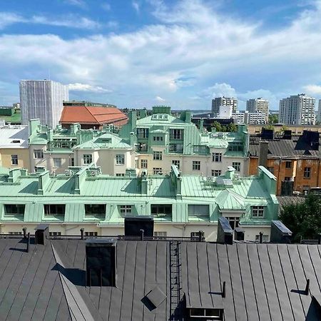 Studio Apartment, View Over The Roofs For The Sunrise Helsínquia Exterior foto