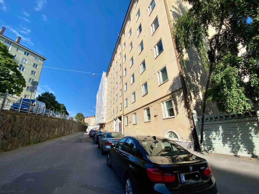 Studio Apartment, View Over The Roofs For The Sunrise Helsínquia Exterior foto